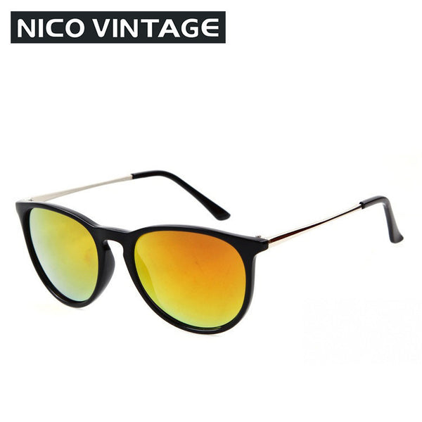 Mirrored Classic Gradient Female Black Sunglasses